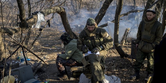 Ополченцы заявляют о скрытой переброске украинских войск Ополченцы заявляют о скрытой переброске украинских войск