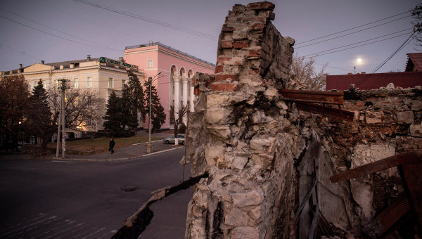 Ополченцы заявляют о скрытой переброске украинских войск Ополченцы заявляют о скрытой переброске украинских войск