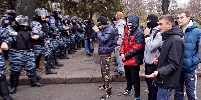 Кому-то пора найти себе новые очки Кому-то пора найти себе новые очки