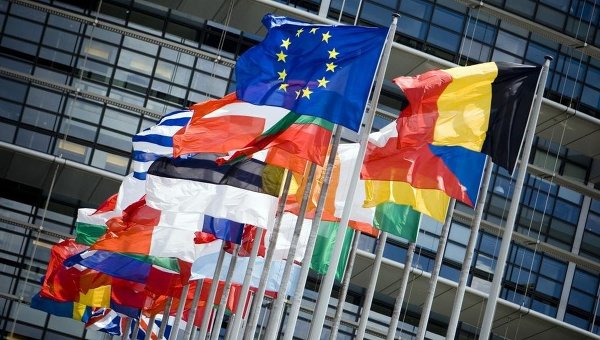 В Брюсселе открывается двухдневный саммит ЕС по Украине В Брюсселе открывается двухдневный саммит ЕС по Украине