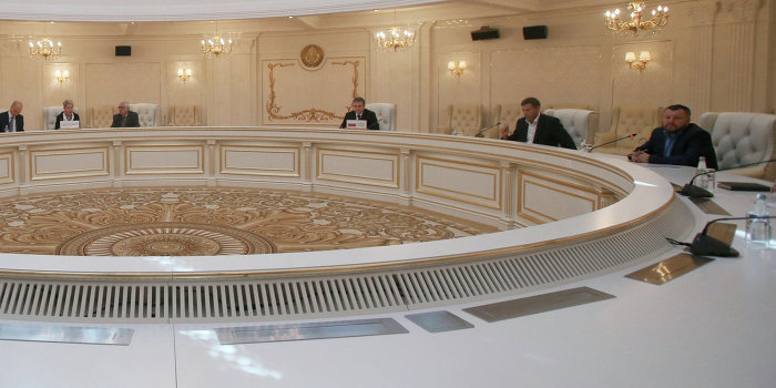 Скайп-конференция участников минских переговоров оказалась безрезультатной Скайп-конференция участников минских переговоров оказалась безрезультатной