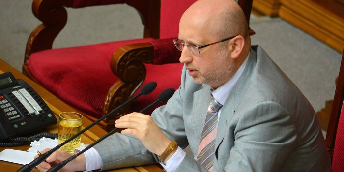 Турчинов: Украину ждет три волны мобилизации в 2015 году Турчинов: Украину ждет три волны мобилизации в 2015 году