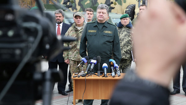 Порошенко поддержит иностранных производителей оружия Порошенко поддержит иностранных производителей оружия