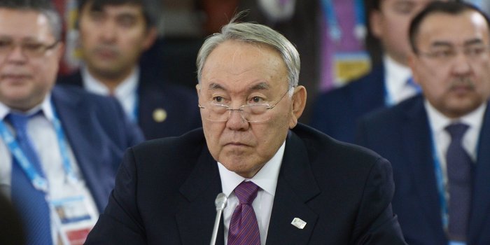 Назарбаев верит в восстановление отношений Украины и России Назарбаев верит в восстановление отношений Украины и России