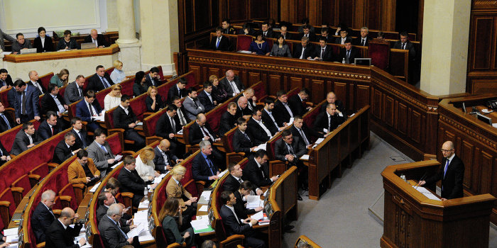 Раскол в команде: Мустафа Найем выступил против Порошенко Раскол в команде: Мустафа Найем выступил против Порошенко