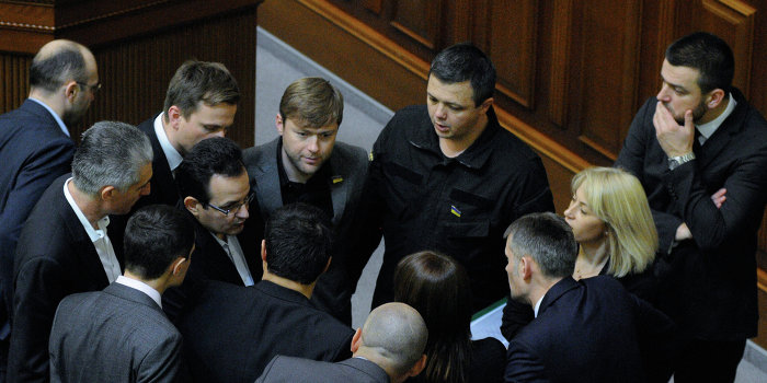 Семенченко решил заминировать часть территории Донбасса Семенченко решил заминировать часть территории Донбасса
