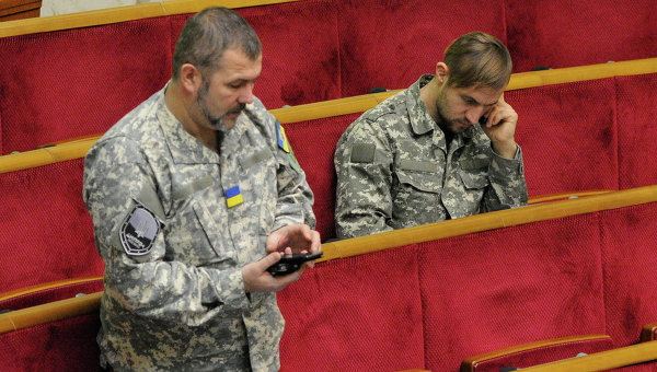 Маразмы недели. «Киев, ложись!», талалайские десантники и Жужа за три миллиона Маразмы недели. «Киев, ложись!», талалайские десантники и Жужа за три миллиона