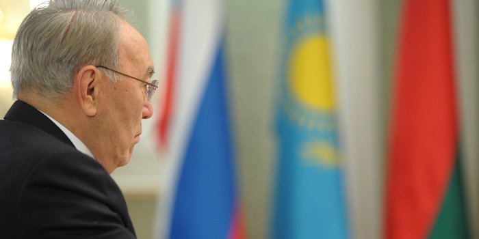 Евразийский союз. К вступлению в силу Договора о создании ЕАЭС Евразийский союз. К вступлению в силу Договора о создании ЕАЭС