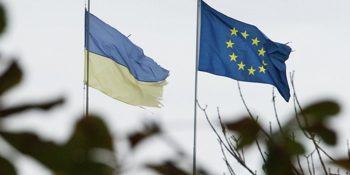 Евросоюз закрывает двери перед украинцами Евросоюз закрывает двери перед украинцами