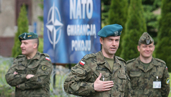 Польша стала перевалочной базой отправки наемников на Украину Польша стала перевалочной базой отправки наемников на Украину