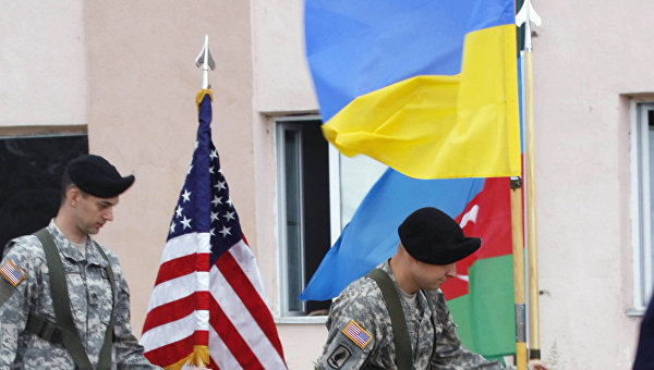 Американская армия набирает носителей украинского языка на льготных условиях Американская армия набирает носителей украинского языка на льготных условиях