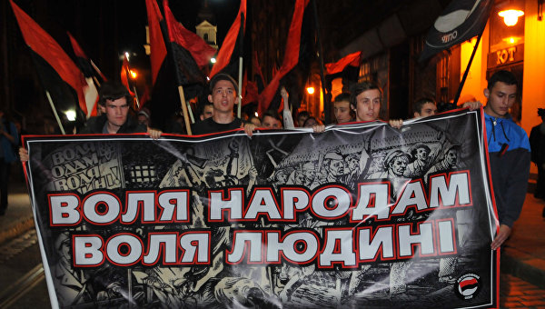 Житель Львова: Я не понимаю, как «сшить» Украину Житель Львова: Я не понимаю, как «сшить» Украину