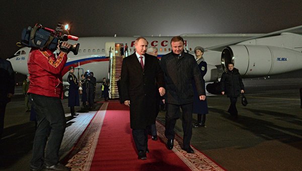 Западные СМИ считают Минск-2 «триумфом Путина» Западные СМИ считают Минск-2 «триумфом Путина»
