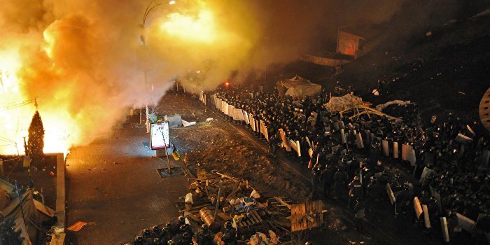 Хроники Майдана: Против милиции впервые применили огнестрельное оружие Хроники Майдана: Против милиции впервые применили огнестрельное оружие