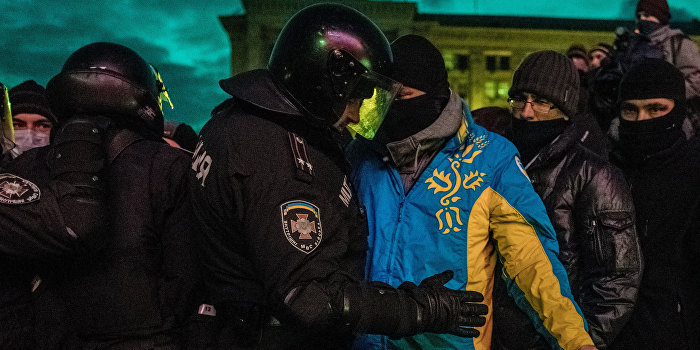 Майдан выступал «против», а не боролся «за» Майдан выступал «против», а не боролся «за»