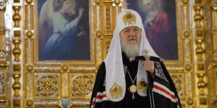 Патриарх Кирилл надеется на установление на Украине мира и справедливости Патриарх Кирилл надеется на установление на Украине мира и справедливости