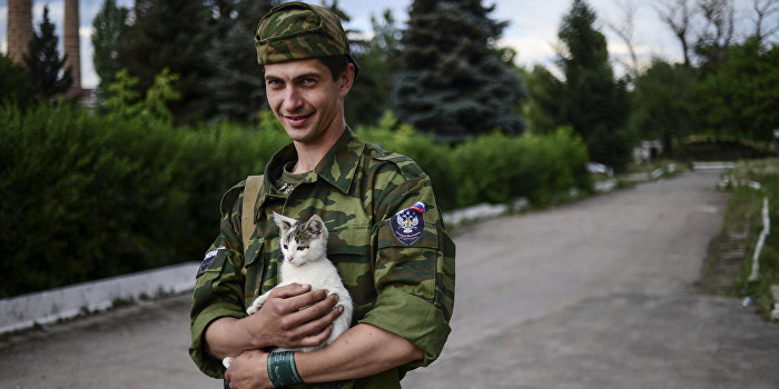 Французы примкнули к ополченцам Донбасса Французы примкнули к ополченцам Донбасса