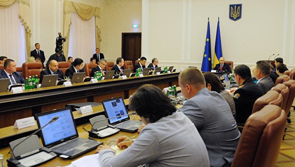 Верховная Рада дала последний шанс Яценюку Верховная Рада дала последний шанс Яценюку
