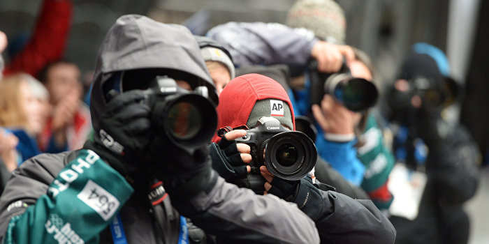 Финского журналиста избили на Украине после рассказа об обстрелах ВСУ Финского журналиста избили на Украине после рассказа об обстрелах ВСУ