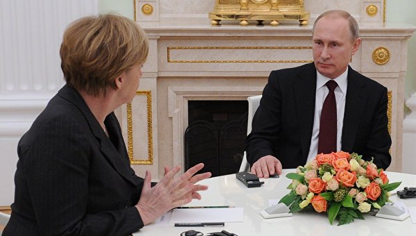 Юнкер ставит Европу под ружье Юнкер ставит Европу под ружье