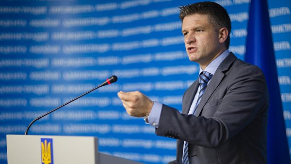 Абромавичус: Без прекращения войны украинская экономика не выживет Абромавичус: Без прекращения войны украинская экономика не выживет