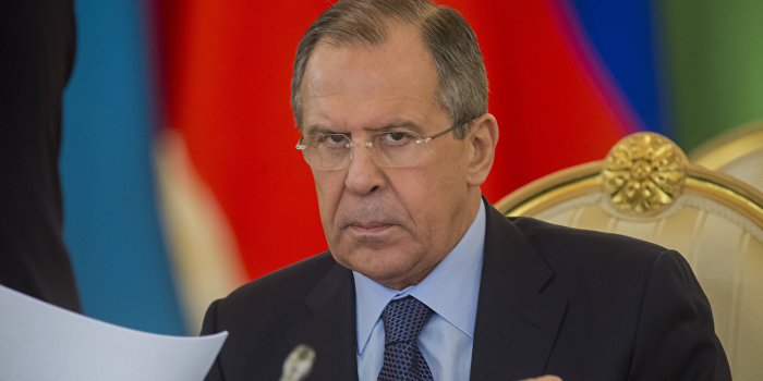 Лавров предложил ЕС ввести санкции против Украины Лавров предложил ЕС ввести санкции против Украины