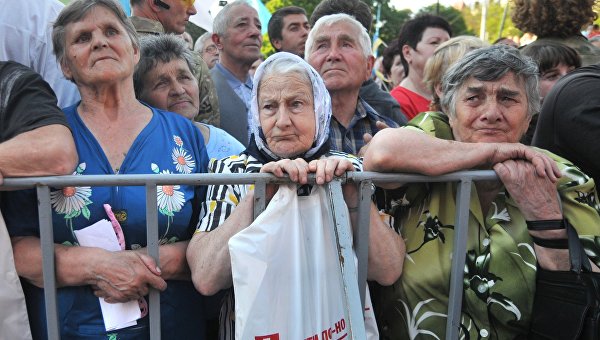 Яценюк: Думайте не о себе, а о будущих поколениях Яценюк: Думайте не о себе, а о будущих поколениях