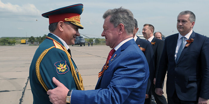 Сергей Шойгу в Крыму проверил боеготовность флота Сергей Шойгу в Крыму проверил боеготовность флота