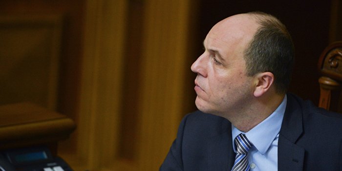 Парубий: Франция и Германия «выкрутили руки» Порошенко Парубий: Франция и Германия «выкрутили руки» Порошенко