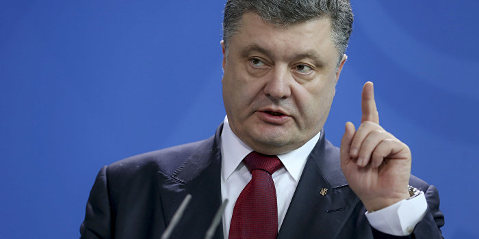 Порошенко сделал выговор Коломойскому Порошенко сделал выговор Коломойскому