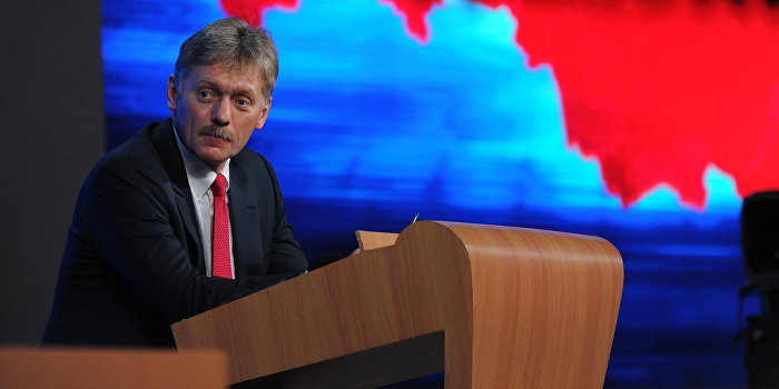 Песков: К Киеву надо применить санкции за невыполнение минских договоренностей Песков: К Киеву надо применить санкции за невыполнение минских договоренностей