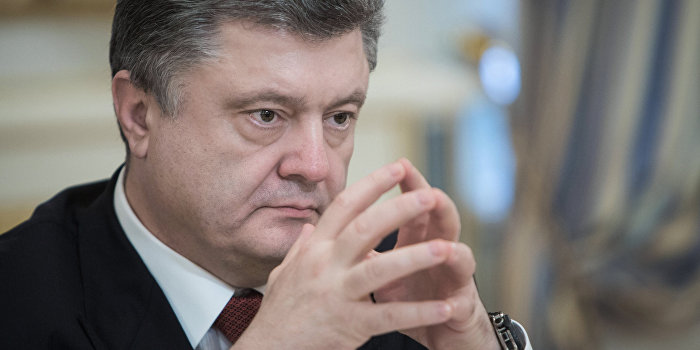 Nations Presse: Порошенко подошел к краю пропасти Nations Presse: Порошенко подошел к краю пропасти