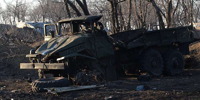 В результате двух взрывов в зоне «АТО» погибло шесть украинских военнослужащих В результате двух взрывов в зоне «АТО» погибло шесть украинских военнослужащих
