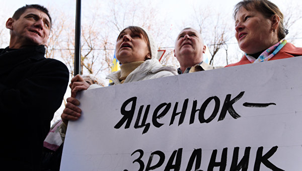 Из букета революции пора вытянуть цветок посвежей Из букета революции пора вытянуть цветок посвежей