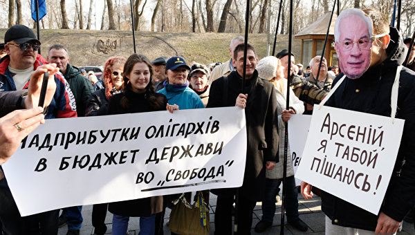 Из букета революции пора вытянуть цветок посвежей Из букета революции пора вытянуть цветок посвежей