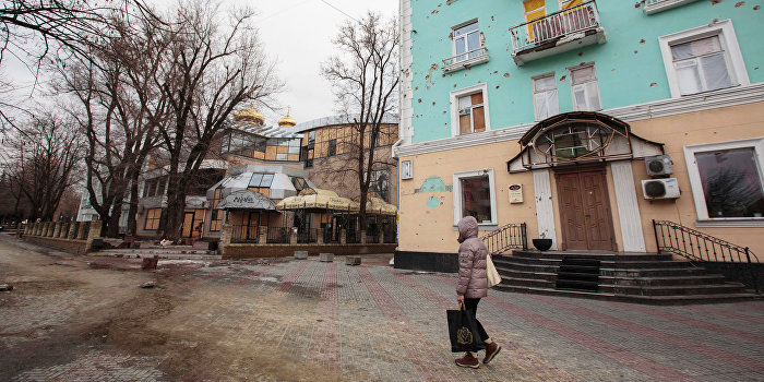 Тревожный мир Тревожный мир