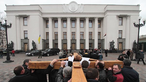 «Компартия Украины превратилась в левое крыло «Партии регионов» «Компартия Украины превратилась в левое крыло «Партии регионов»