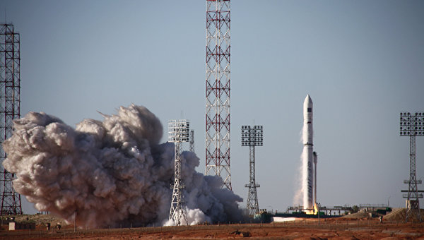 Сегодня планета отмечает День космонавтики Сегодня планета отмечает День космонавтики