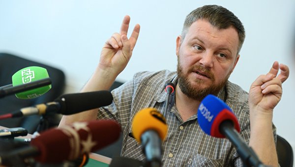 Порошенко пытается переписать Минские соглашения? Порошенко пытается переписать Минские соглашения?