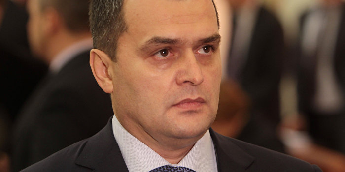 Интерпол отказался объявлять в розыск экс-главу МВД Захарченко и бойцов «Беркута» Интерпол отказался объявлять в розыск экс-главу МВД Захарченко и бойцов «Беркута»