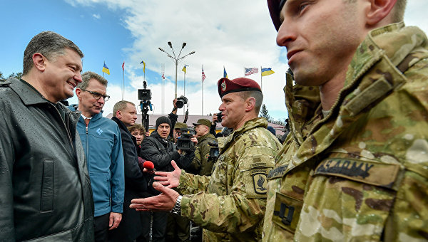 НАТО под Львовом: главное - политика, а война - потом НАТО под Львовом: главное - политика, а война - потом