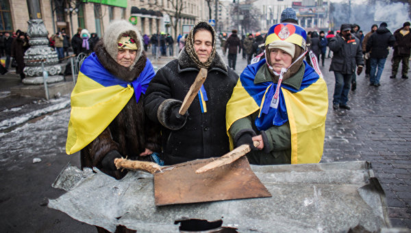 Завоевания революции: почему у Ленина получилось, а у Порошенко нет Завоевания революции: почему у Ленина получилось, а у Порошенко нет