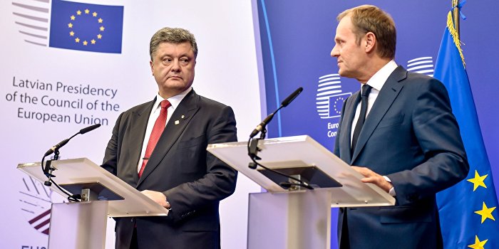 Туск назвал иллюзией вероятность вмешательства ЕС в конфликт на Украине Туск назвал иллюзией вероятность вмешательства ЕС в конфликт на Украине