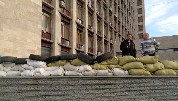 «Я свято верю, что мы наведем здесь порядок и построим молодую Республику» «Я свято верю, что мы наведем здесь порядок и построим молодую Республику»