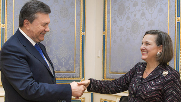 Фирташ & Тимошенко: Украину ждут новые олигархические войны и очередной переворот Фирташ & Тимошенко: Украину ждут новые олигархические войны и очередной переворот