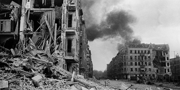 Берлин 70 лет спустя Берлин 70 лет спустя