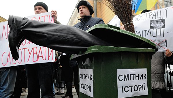 Ну как вам, украинцы, через год? Ну как вам, украинцы, через год?
