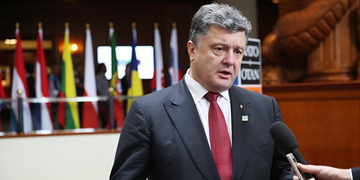 Порошенко продолжает настаивать на вступлении Украины в НАТО Порошенко продолжает настаивать на вступлении Украины в НАТО