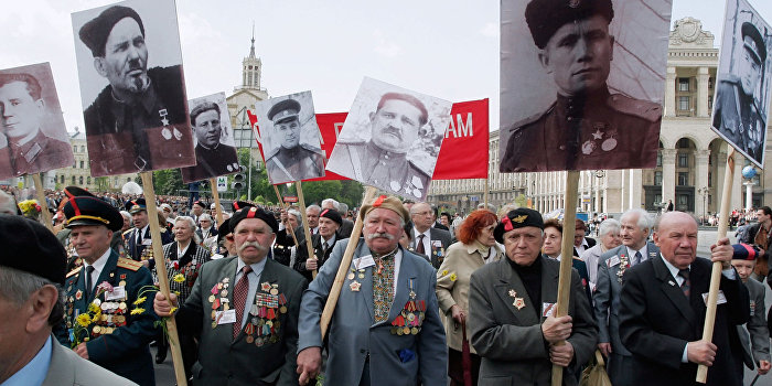9 мая в Киеве в акции «Бессмертный полк» будут участвовать около 2000 человек 9 мая в Киеве в акции «Бессмертный полк» будут участвовать около 2000 человек