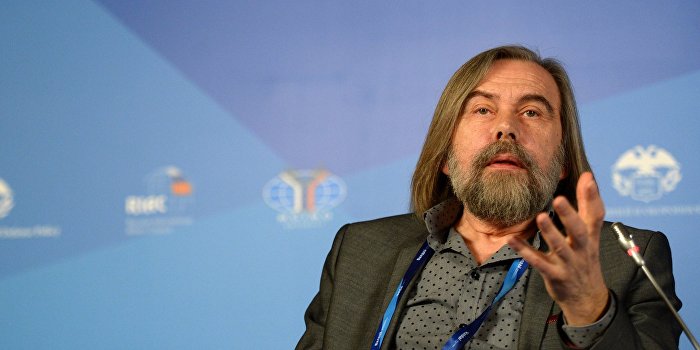 Погребинский: Киев фактически готов отказаться от Донбасса Погребинский: Киев фактически готов отказаться от Донбасса
